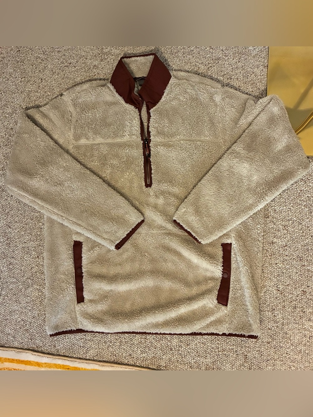 Eddie Bauer Cream plush fleece Half-Zip with Maroon Trim